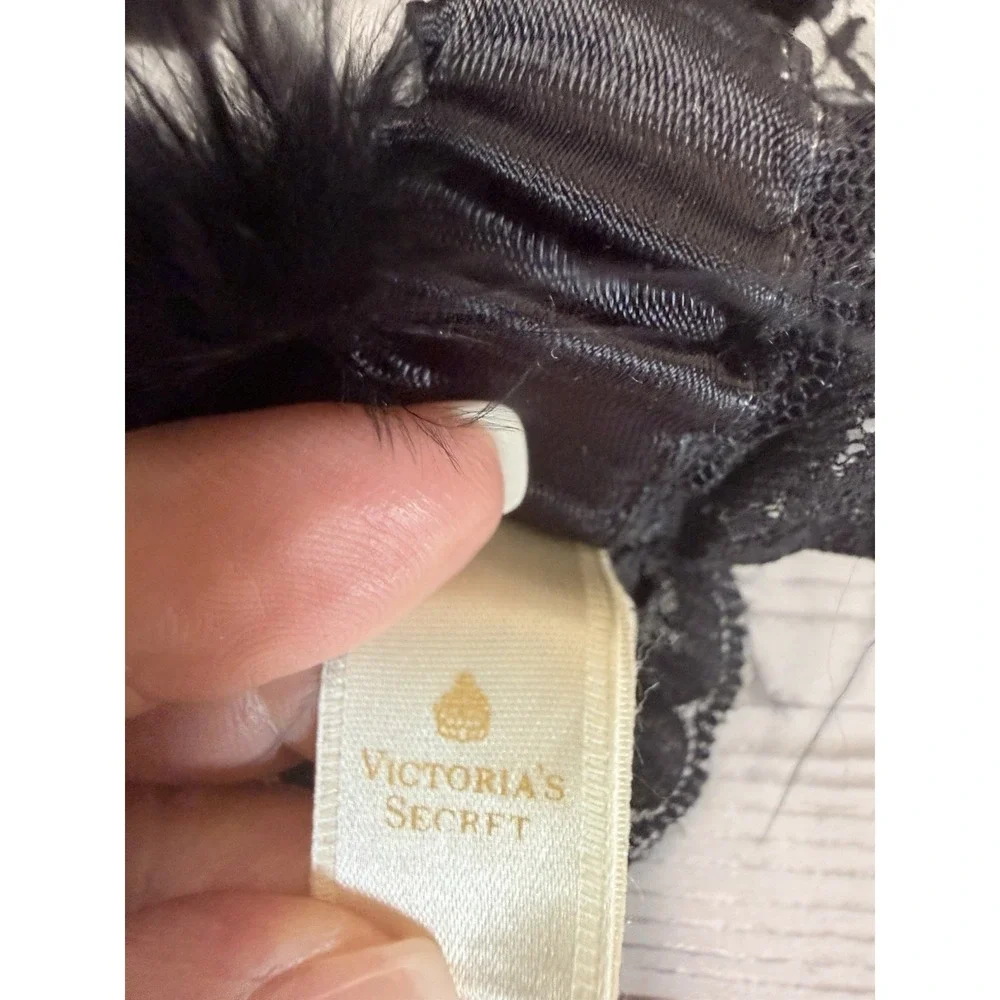 Vintage Victoria's Secret Black‎ Lace Feathers Leg Garter Bride Wedding Y2K EUC